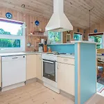 4 Star Holiday Home In Glesborg *